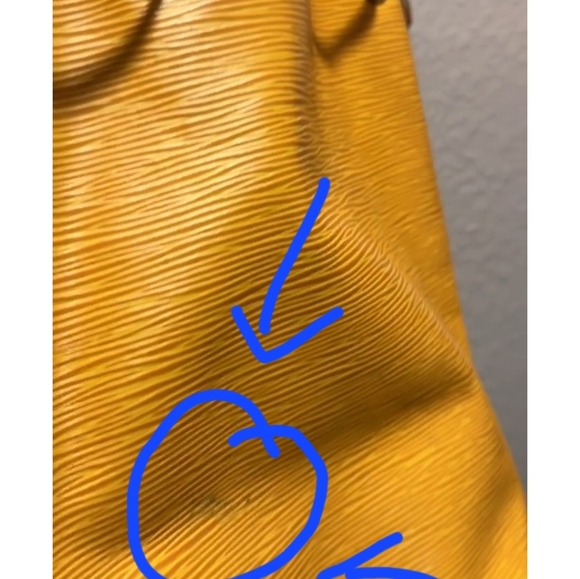 LOUIS Vuitton  bucket bag - Picture 5 of 9